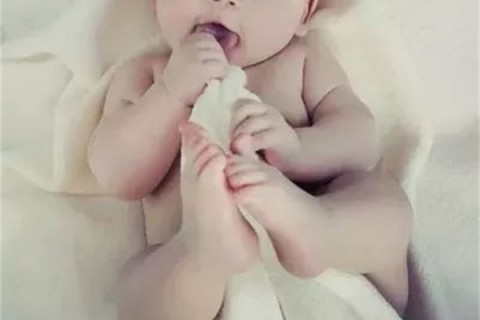 夏季怎么穿可以避免南宁捐卵宝宝感冒受凉？生病要怎么穿？
